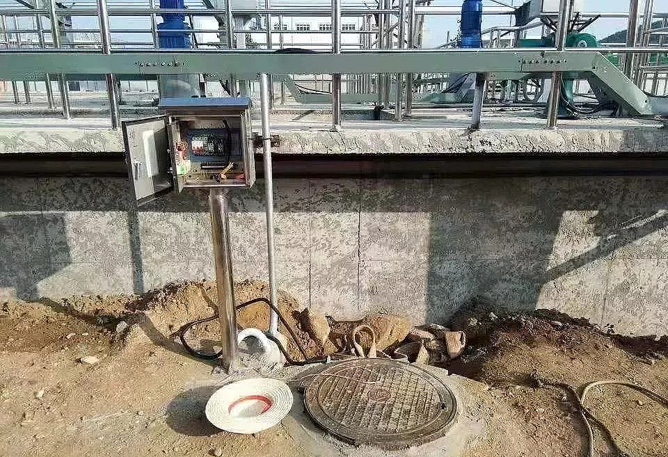 ���|�����ɽ�r�V�����a�S�ҳ�ʹ2��3����ˮ�S��ȫ�¹ʣ�1��ʧ��1��������3����Ϣ!