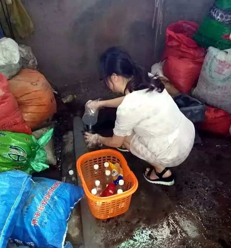 ���ƺ��d�F�V�ϳ������S�һ����S��Ⱦ�h�����ϰ�T���������C�Pһ偶��ߣ���߫@��7��!